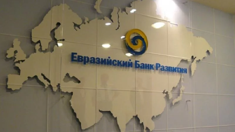 Русия изнудва Беларус, иска по-бързо обединение