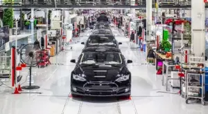 Мъск: Новите заводи на Tesla в Германия и Тексас губят милиарди 