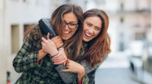 Жените със сестри са по-щастливи