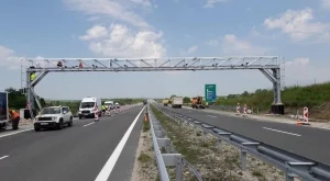 Обявиха пътищата, където камиони над 3,5 тона ще плащат тол такса (КАРТА)