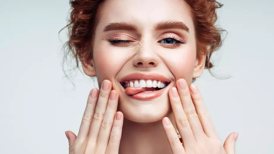 Женски виц за 5 февруари 2024: Сър и Лейди - първа брачна нощ