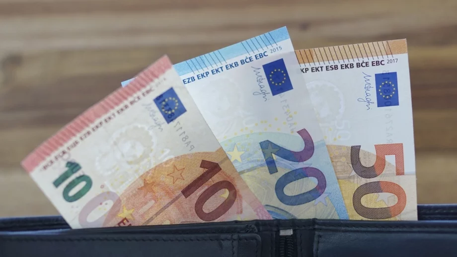 По 530 евро на месец ще вземат безработните в Словения