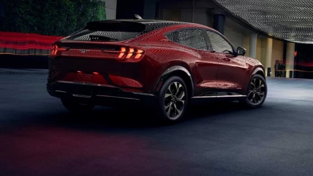 Ford Mustang Mach-E получи допълнителна мощност