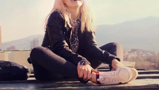 Айя: Хей, аз съм различна и това е уникално