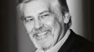 Почина Стефан Данаилов