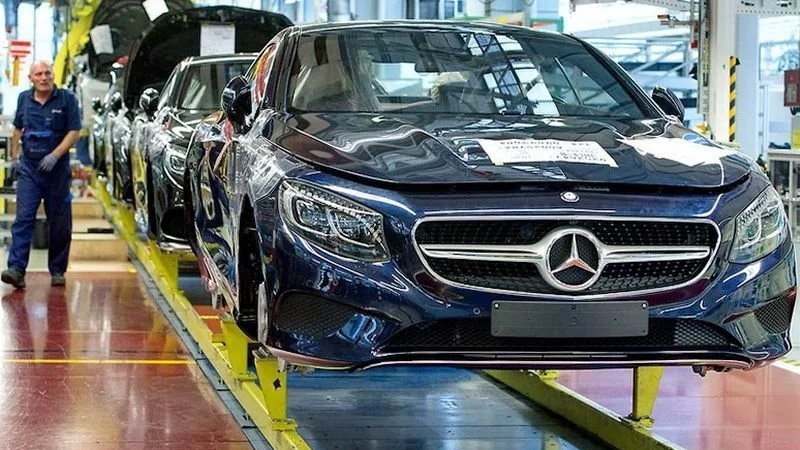 Mercedes, BMW, Volkswagen и сие: Залезът на старата германска слава