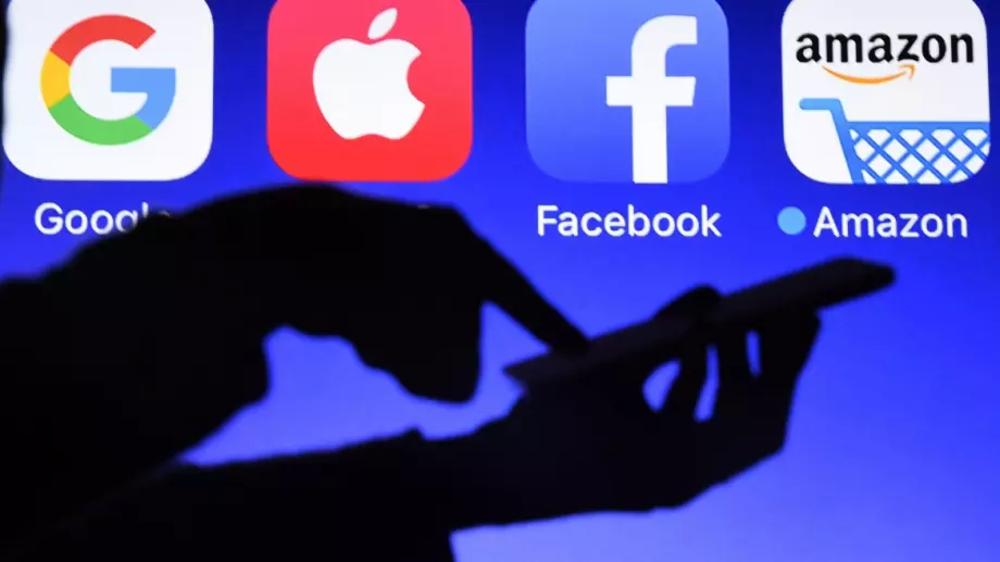 ЕС затяга законодателството за технологичните гиганти