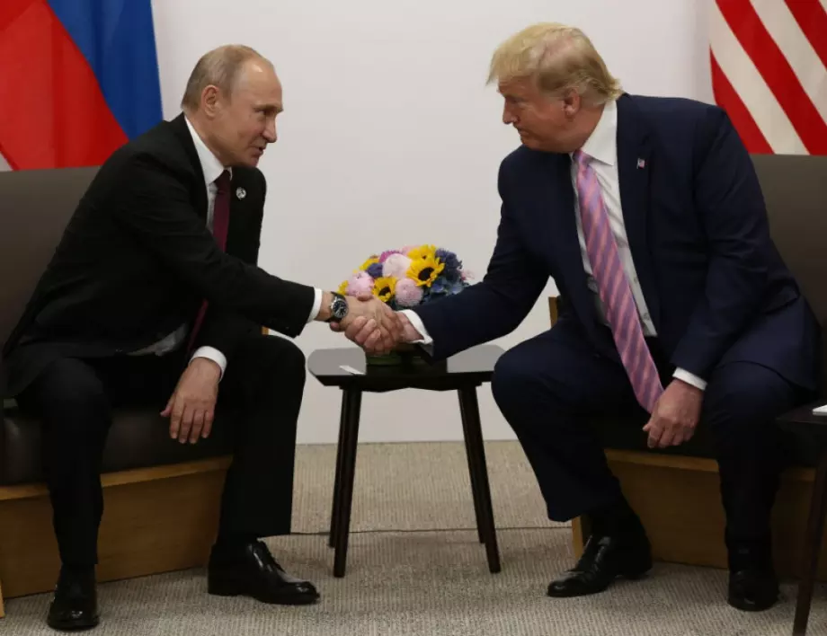 Тръмп предложил респиратори за Русия, Путин е приел