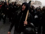 Бунтове в Солун, защото Гърция реши полиция да може да влиза в университетите