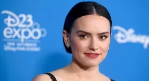 Дейзи Ридли обясни защо се завръща в "Междузвездни войни"