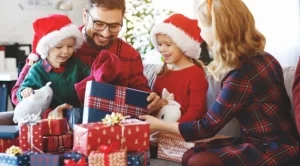 6 оригинални идеи какво да подарите на децата за Коледа