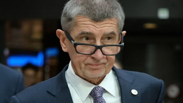 Бабиш: Спасителният фонд на ЕС е скалъпен в помощ на задлъжнелите държави 