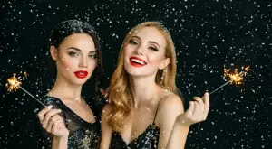 4 празнични тоалета за Нова година под карантина
