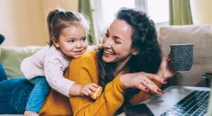 6 начина, по които педиатрите обезопасяват дома си за бебе