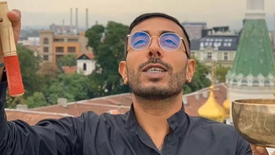 Рапърът 100 кила се е оженил, ето коя е съпругата му (СНИМКА)