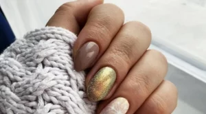 4 идеи за стилен коледен маникюр