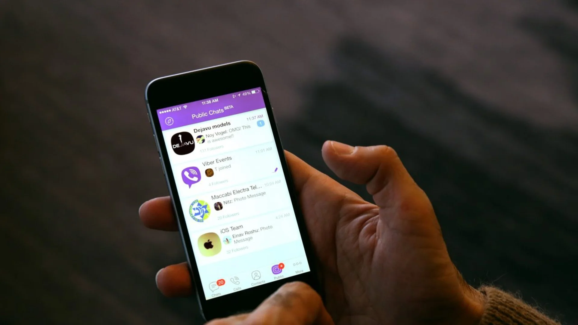 Най-смешен виц на деня: Мъж и жена си чатят