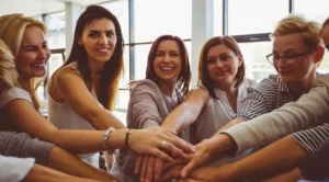 Жената иска твърде много ОТ себе си и твърде малко ЗА себе си 