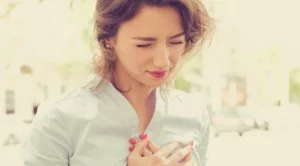 Защо гърдите ни болят преди менструация