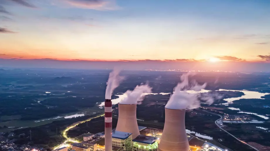 Ще удължат ли живота на най-старата АЕЦ в света?