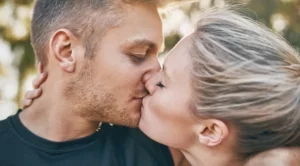 Една зодия ще се ВЛЮБИ в хороскопа за 24 януари 