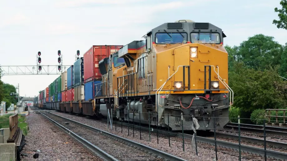 Първият товарен влак от Узбекистан към Европа минава през България