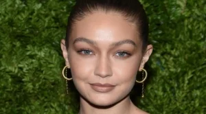 Джиджи Хадид става съдебен заседател на делото срещу Уейнстейн?