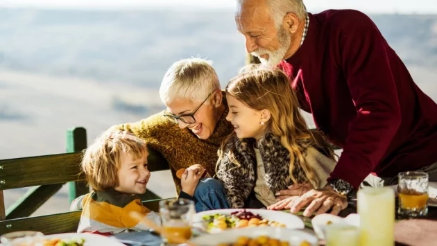7 знака, че децата ви имат токсични баба и дядо