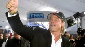 Брад Пит и Дженифър Анистън в топли отношения (снимки)