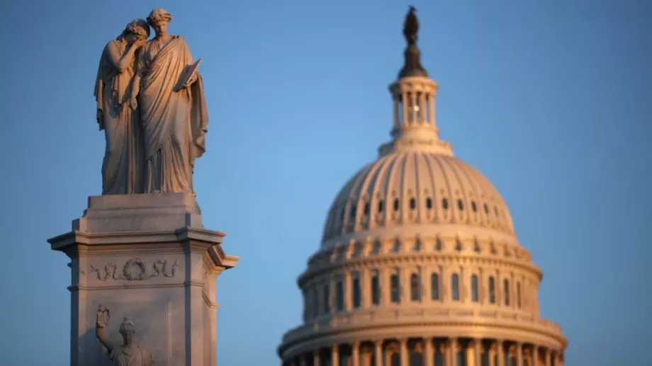 Още една стъпка и въпросът с дълга на САЩ ще бъде решен засега