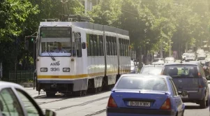 Букурещ забрани най-старите коли, обложи с данък другите