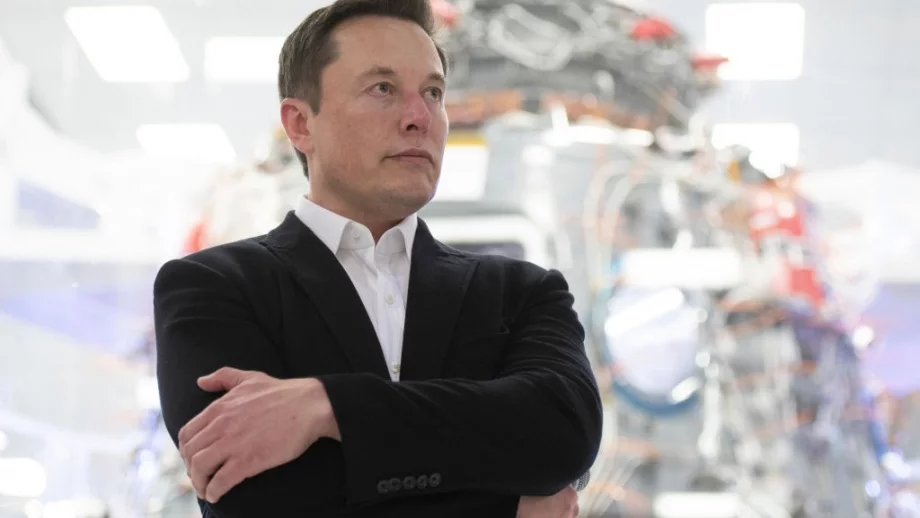 Мъск обещава 1 млн. души и много работни места на Марс