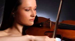 Магдалена Филипчак: Свиренето на цигулка винаги ми се е струвало като най-хубавото нещо на света!