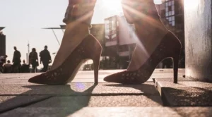 Глезени на показ