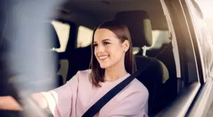 Пътна безопасност при сняг и лед: Зимната подготовка, която трябва да знаете