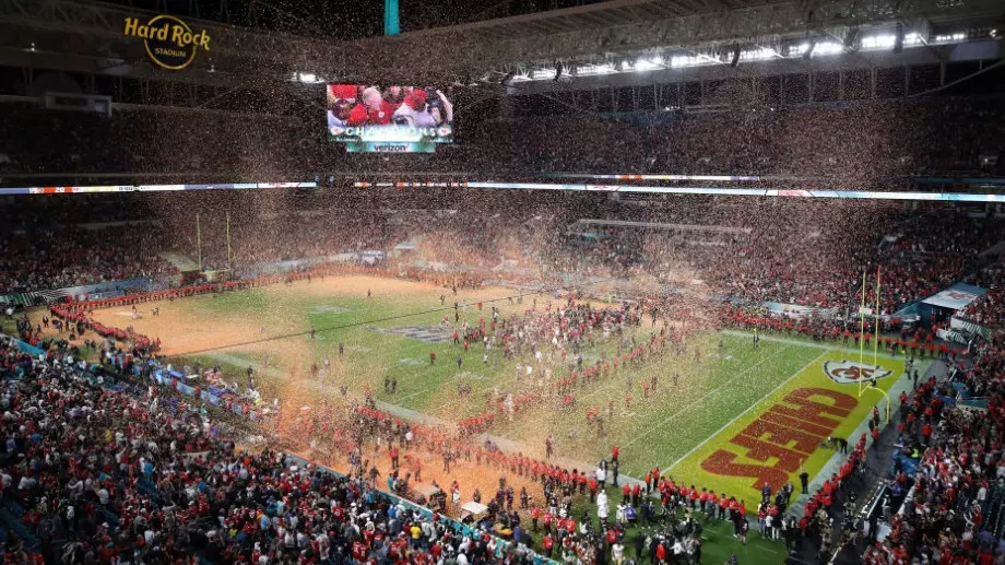 Решено: Ето кои звезди ще пеят преди старта на Супербоул (СНИМКИ)