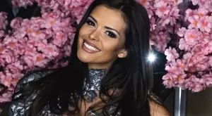 Преслава се разтопи, целувайки чужд мъж (ВИДЕО)