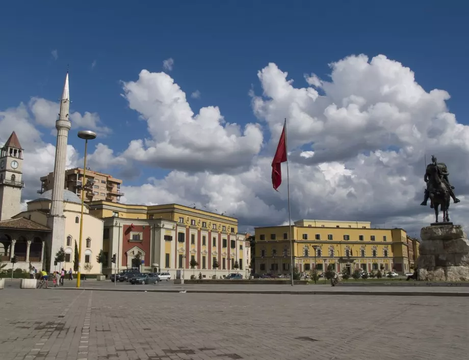 Делегация от Скопие е на посещение в Тирана за Отворени Балкани  