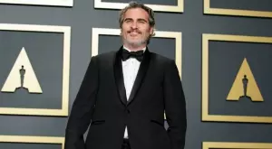 Хоакин Финикс призна защо е ударил Ванеса Кърби на снимачната площадка