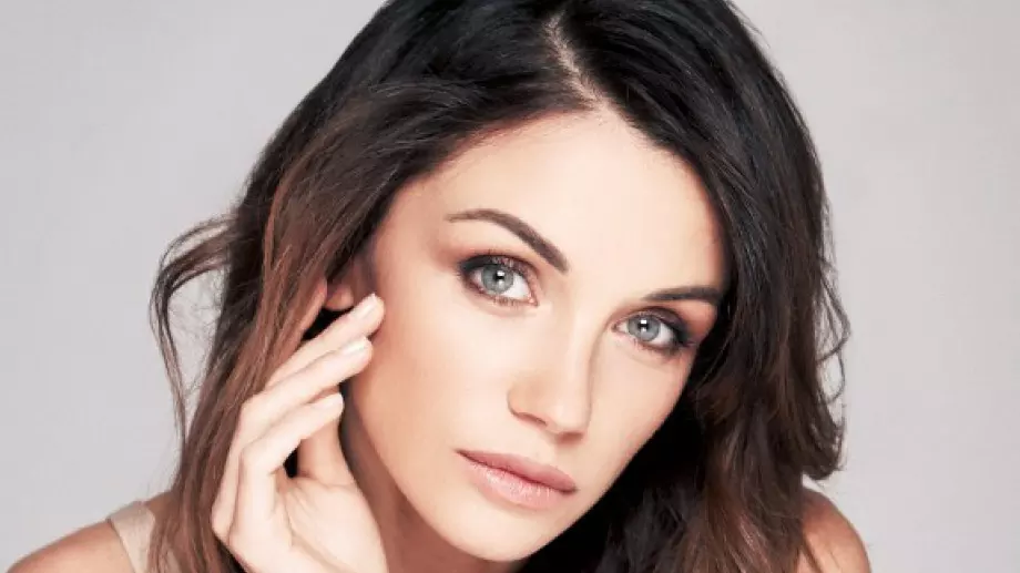 Диляна Попова изненада фенове с визията си (СНИМКА)