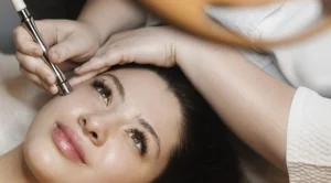 Микронийдлинг: Колагеновият приятел на кожата