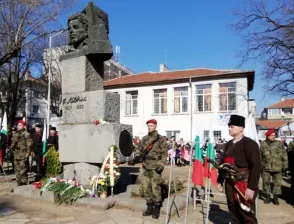 Стара Загора почете делото на Апостола (СНИМКИ)