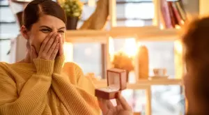 Зодиите, които ще се сгодят през декември