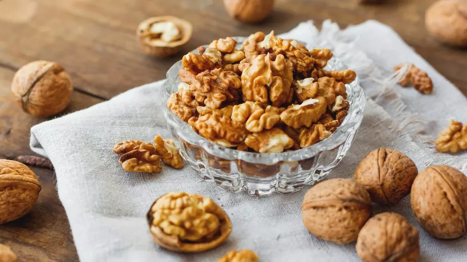 Трябва да знаете за всички тези ползи от орехите
