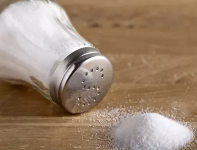 Любопитна техника със сол, която пречиства целия дом от негативна енергия и лош късмет
