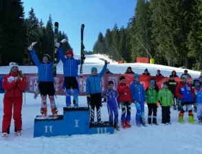 Над 230 деца участваха в юбилейната купа "Добринище"