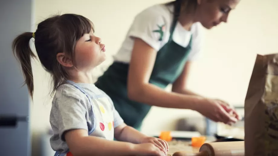 Готварски печки на дърва осигуряват ефективно отопление едновременно с приготвянето на храна
