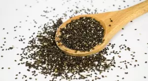 Ето защо да добавяте по лъжица чиа в храната си