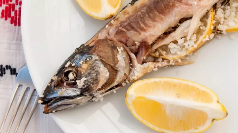 Тайната на крехката скумрия се крие в този сос