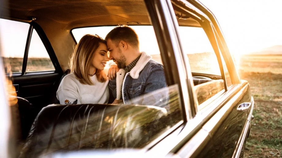 Сродната ти душа не трябва да те завършва